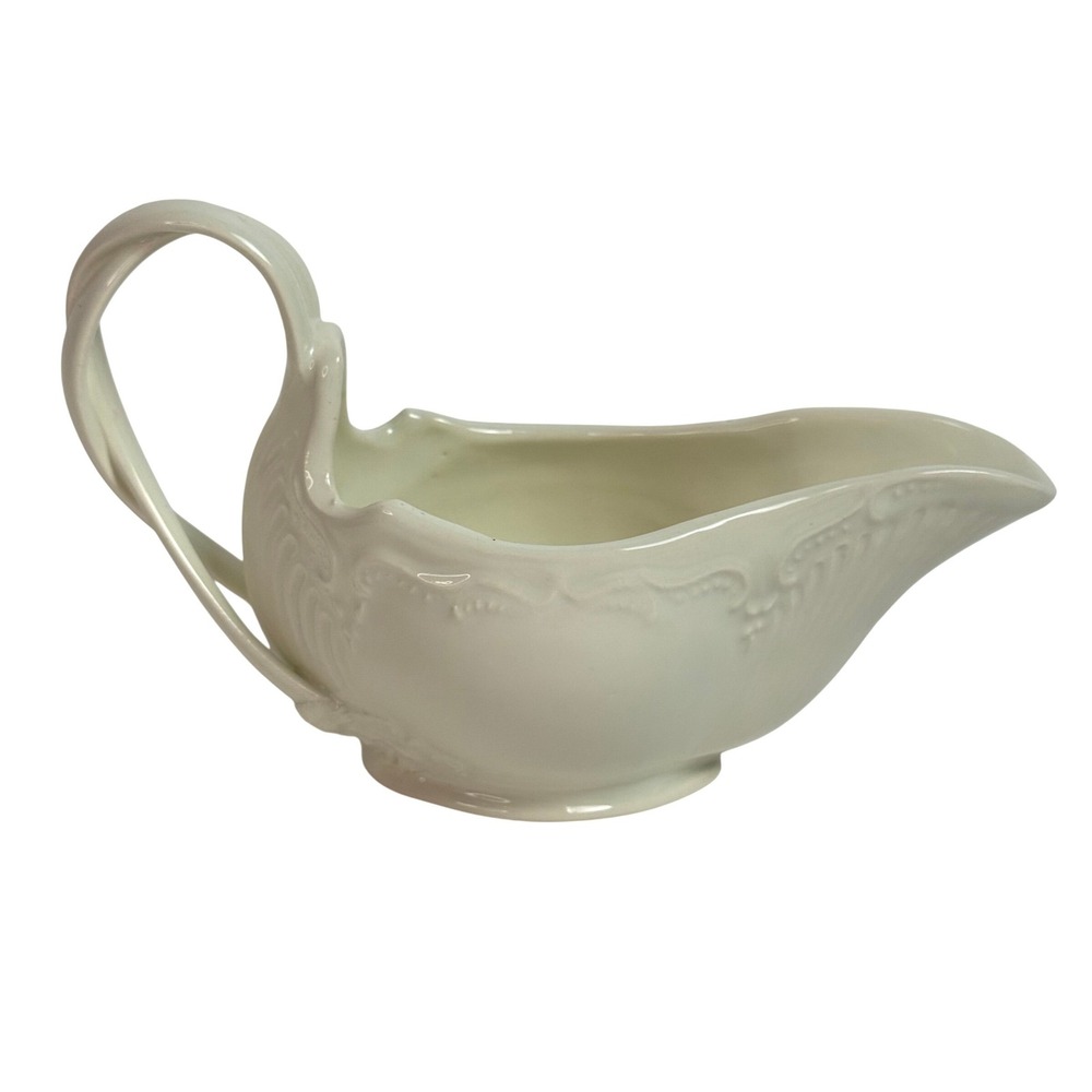 Leedsware Creamware Gravy Boat Leeds Pottery England Cream Embossed Sauce 6.5"